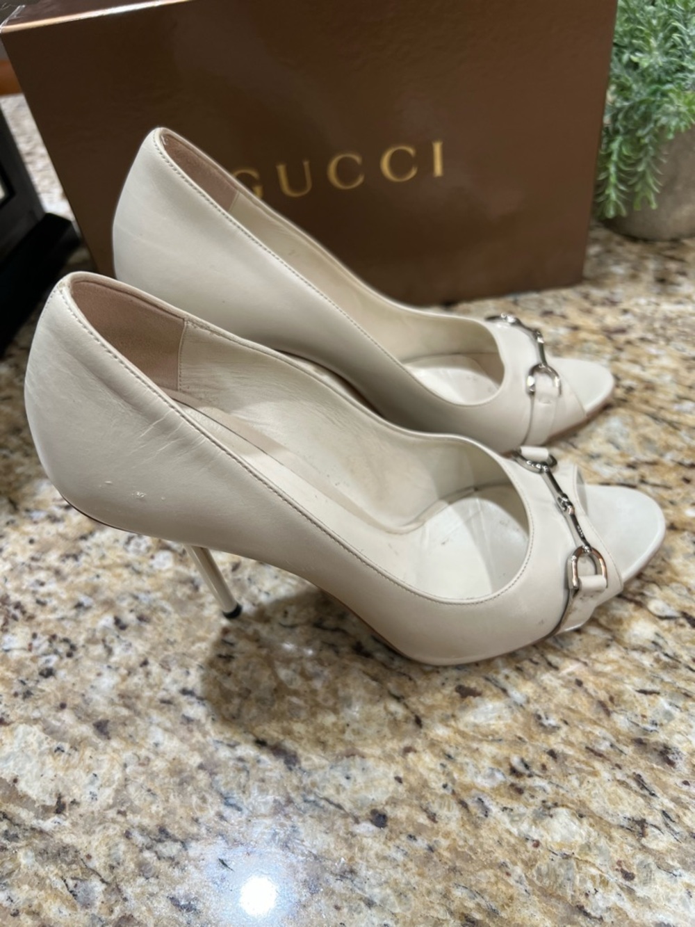 GUCCI Horsebit Silver Accent Cream Peep-Toe Stiletto Heels 40 - Picture 4 of 13